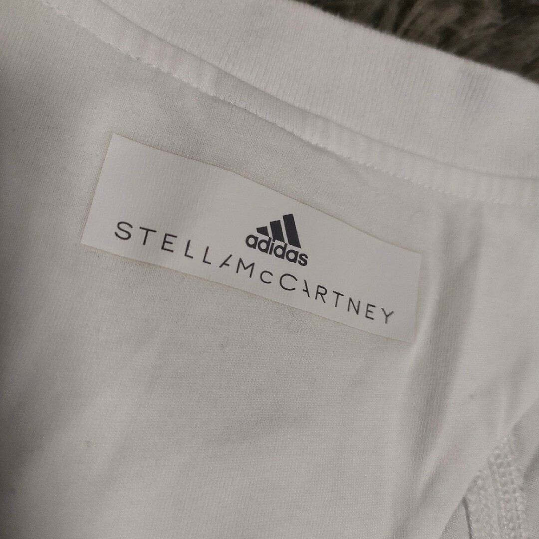 adidas by Stella McCartney(アディダスバイステラマッカートニー)のadidas ステラマッカートニー タンクトップ スポーツ/アウトドアのトレーニング/エクササイズ(ヨガ)の商品写真