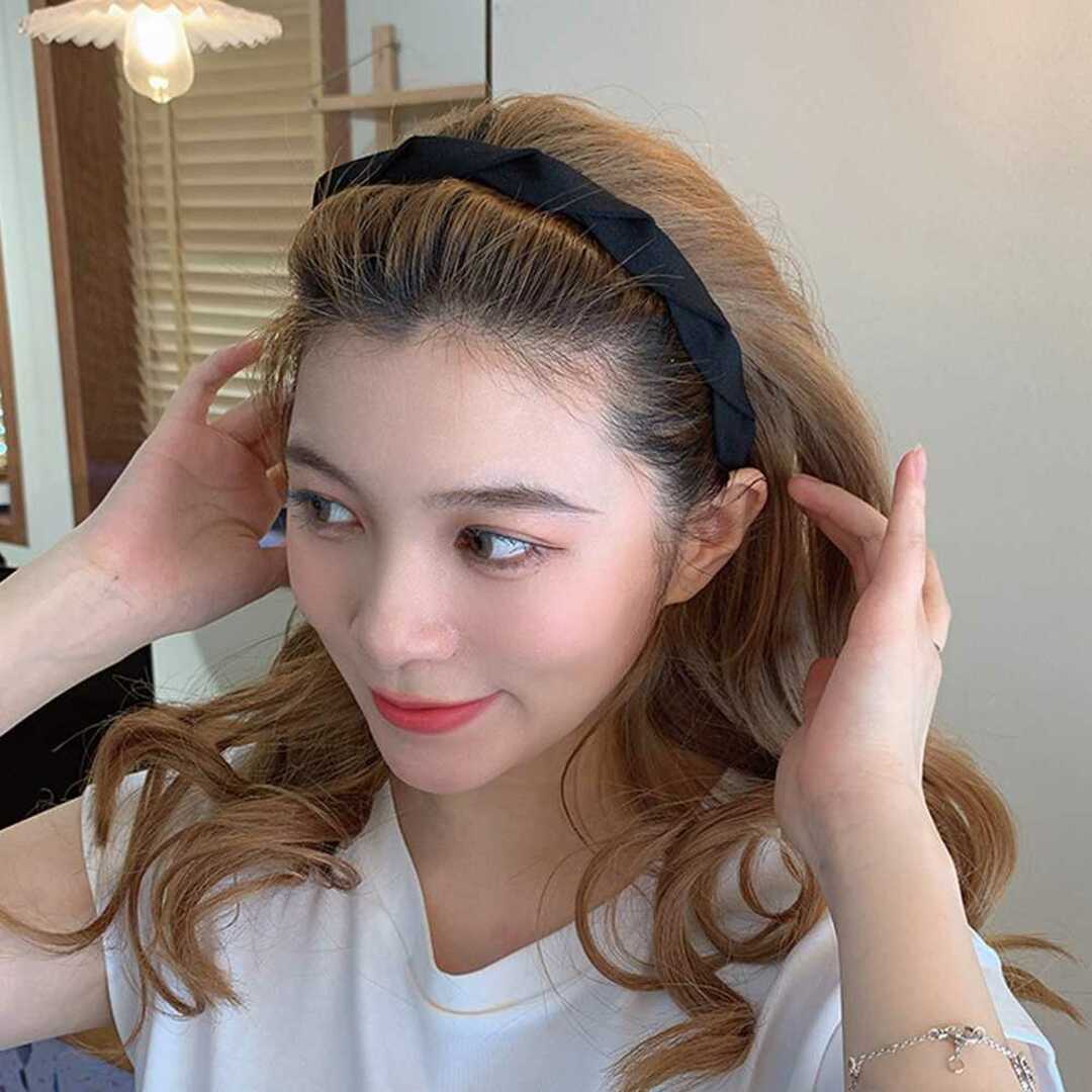 カチューシャ ツイスト ヘアアクセサリー レディース 韓国 ヘアアレンジ ヘア レディースのヘアアクセサリー(カチューシャ)の商品写真