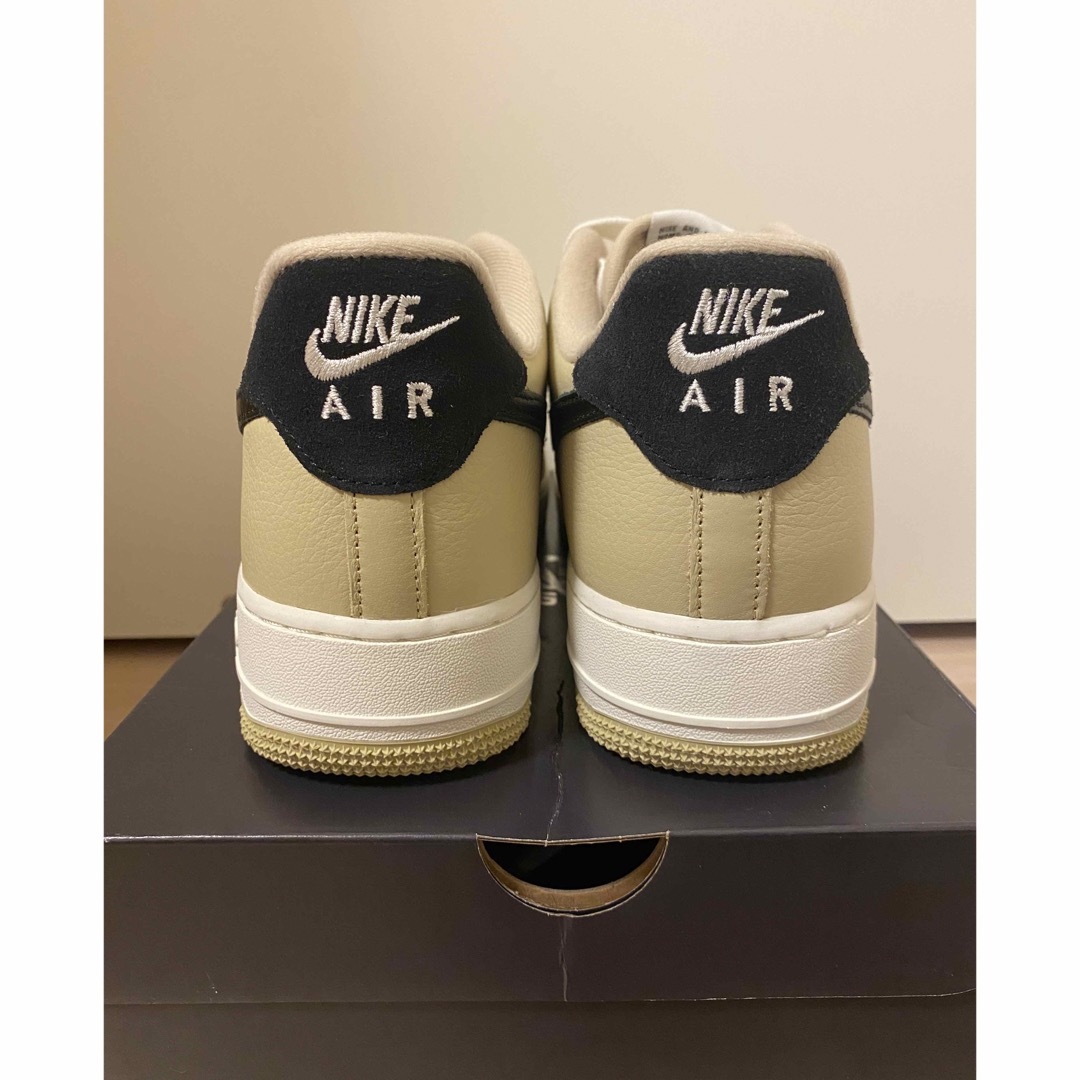 NIKE(ナイキ)のNIKE AIR FORCE 1 TEAM GOLD/BLACK-SAIL メンズの靴/シューズ(スニーカー)の商品写真