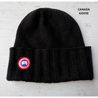 カナダグース(CANADA GOOSE)のCANADA GOOSE カナダグース ニットキャップ ブラック(ニット帽/ビーニー)