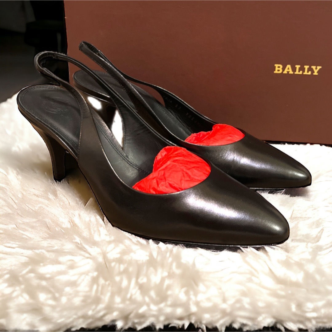 靴/シューズ新品未使用　BALLY パンプス