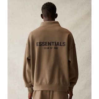 フィアオブゴッド(FEAR OF GOD)のFOG ESSENTIALS  ハーフジップスウェット　S(スウェット)