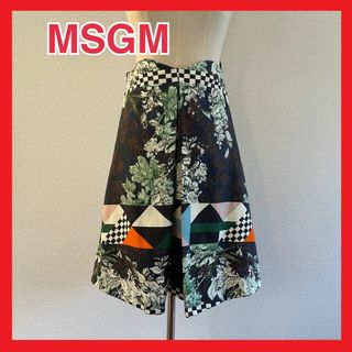 エムエスジイエム(MSGM)の【MSGM エムエスジーエム】パッチワーク風スカート サイズ38(ひざ丈スカート)