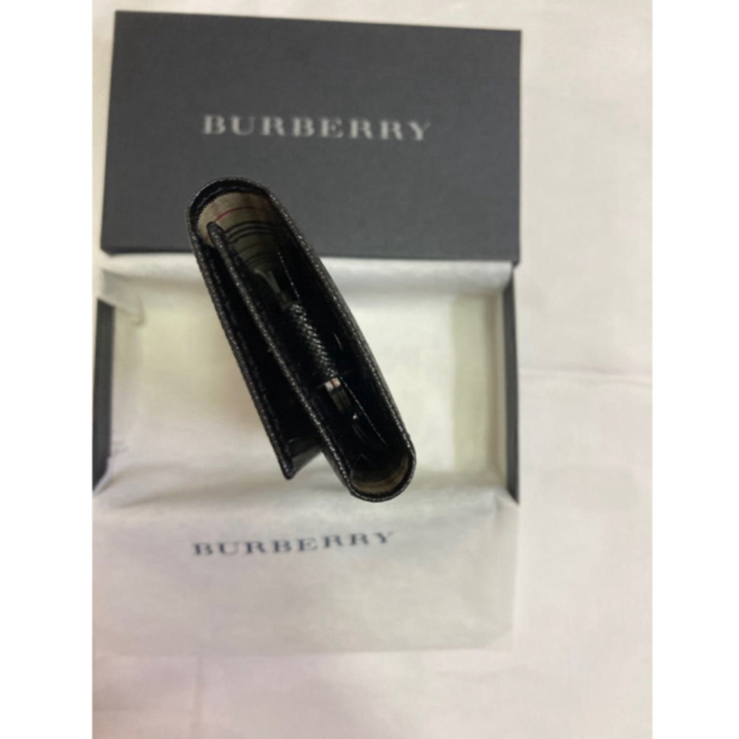 BURBERRY(バーバリー)の新品未使用　箱付き　バーバリーキーケース　4連　ブラック　黒　レザーキーケース メンズのファッション小物(キーケース)の商品写真