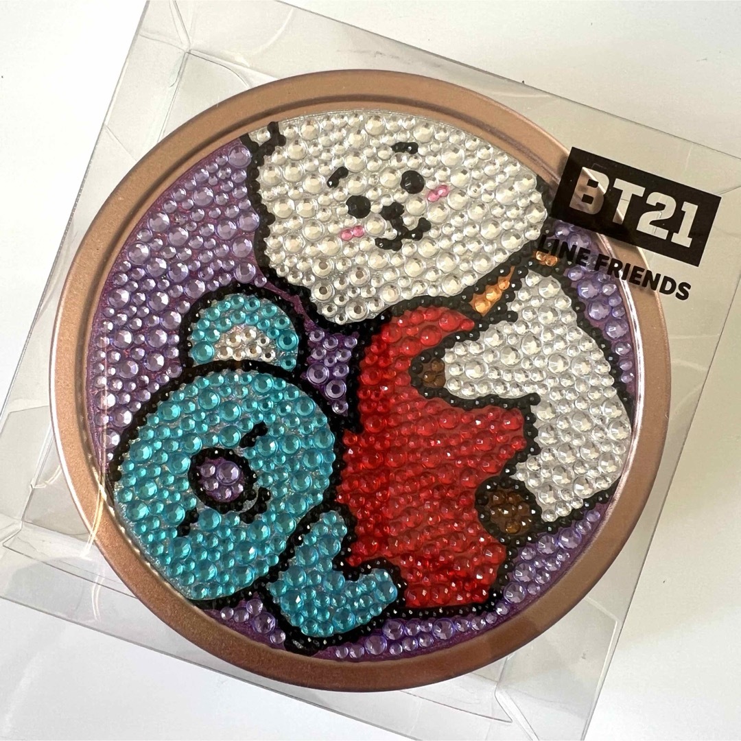 BT21 RJ ミニフェイスポーチ スパークスラウンド缶 チョコパック ポチ袋 エンタメ/ホビーのおもちゃ/ぬいぐるみ(キャラクターグッズ)の商品写真