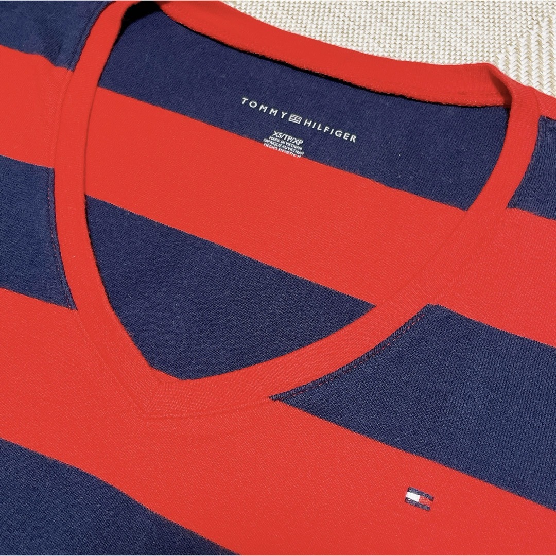 TOMMY HILFIGER(トミーヒルフィガー)のTommy Hilfiger トミーヒルフィガー 長袖Tシャツ ロンT Ｖネック メンズのトップス(Tシャツ/カットソー(七分/長袖))の商品写真