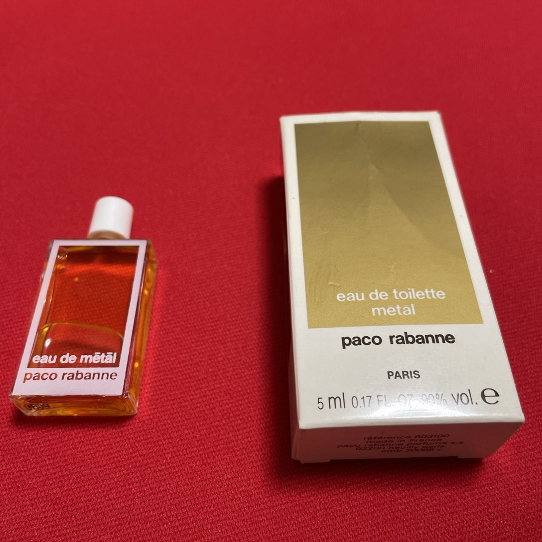 paco rabanne(パコラバンヌ)のeau de toilette metal 香水5ミリ コスメ/美容の香水(香水(女性用))の商品写真