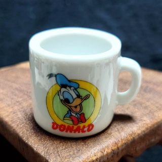 ディズニーキャラクター ミニマグカップ ドナルドダック 陶器製 フィギュア 置物