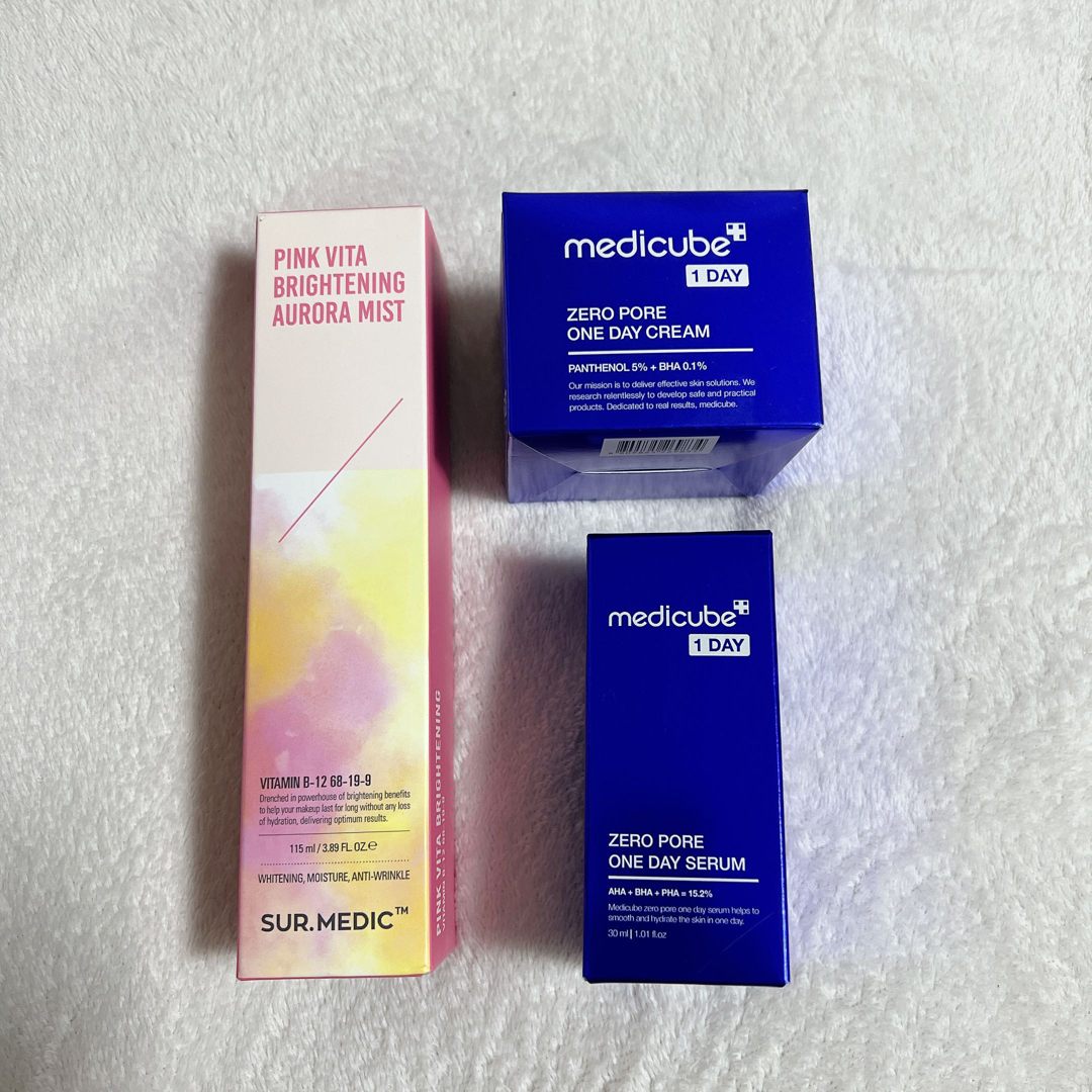 Medicube zero pore ワンデークリーム セラム セット コスメ/美容のスキンケア/基礎化粧品(美容液)の商品写真