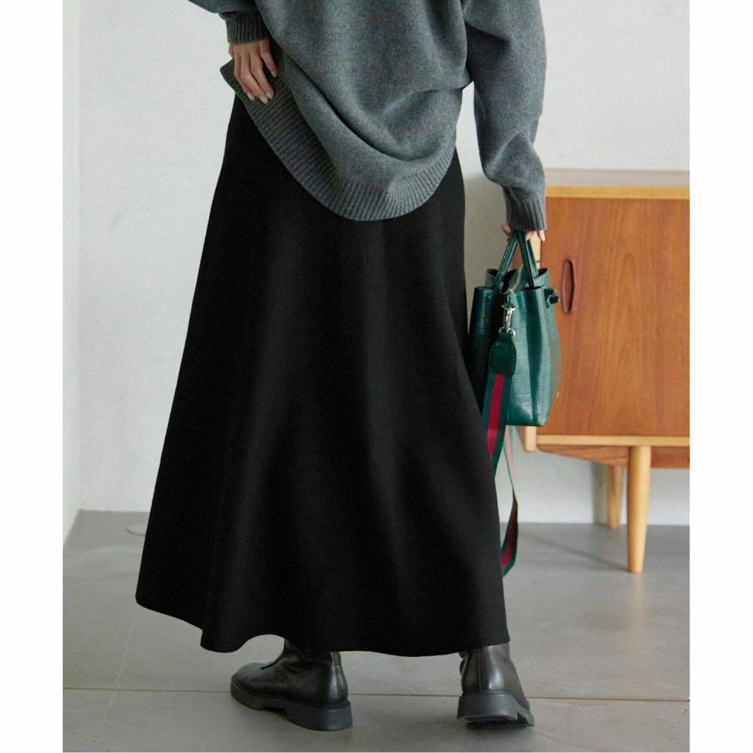 SLOBE IENA(スローブイエナ)の定番 完売 新品 SLOBE IENA ミラノリブニットフレアスカート ブラック レディースのスカート(ロングスカート)の商品写真
