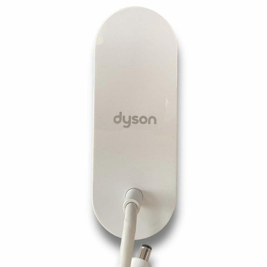 Dyson(ダイソン)のdyson　AM10 MF01 用　116801-08　ACアダプター  加湿器 スマホ/家電/カメラの生活家電(加湿器/除湿機)の商品写真