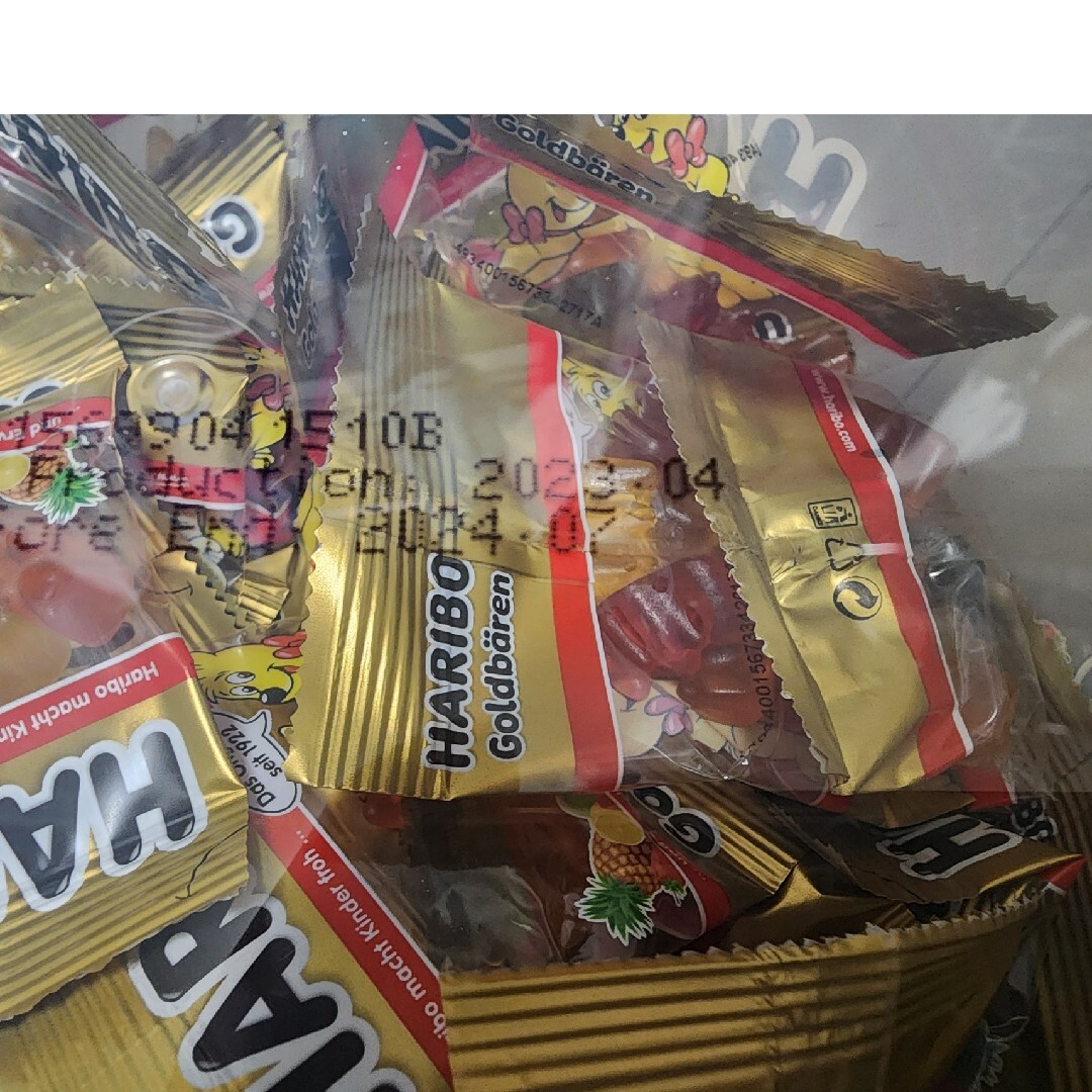 コストコハリボーグミ7袋 食品/飲料/酒の食品(菓子/デザート)の商品写真