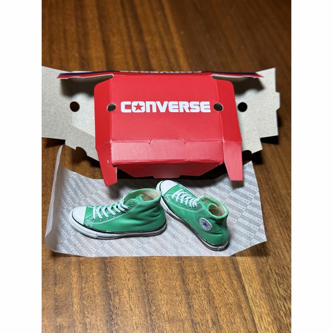 CONVERSE(コンバース)のコンバース　ガチャガチャ　🟡🟢 エンタメ/ホビーのフィギュア(その他)の商品写真