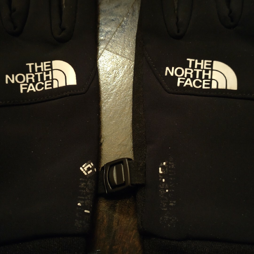 THE NORTH FACE(ザノースフェイス)のノースフェイス　スマホ操作可能手袋 レディースのファッション小物(手袋)の商品写真