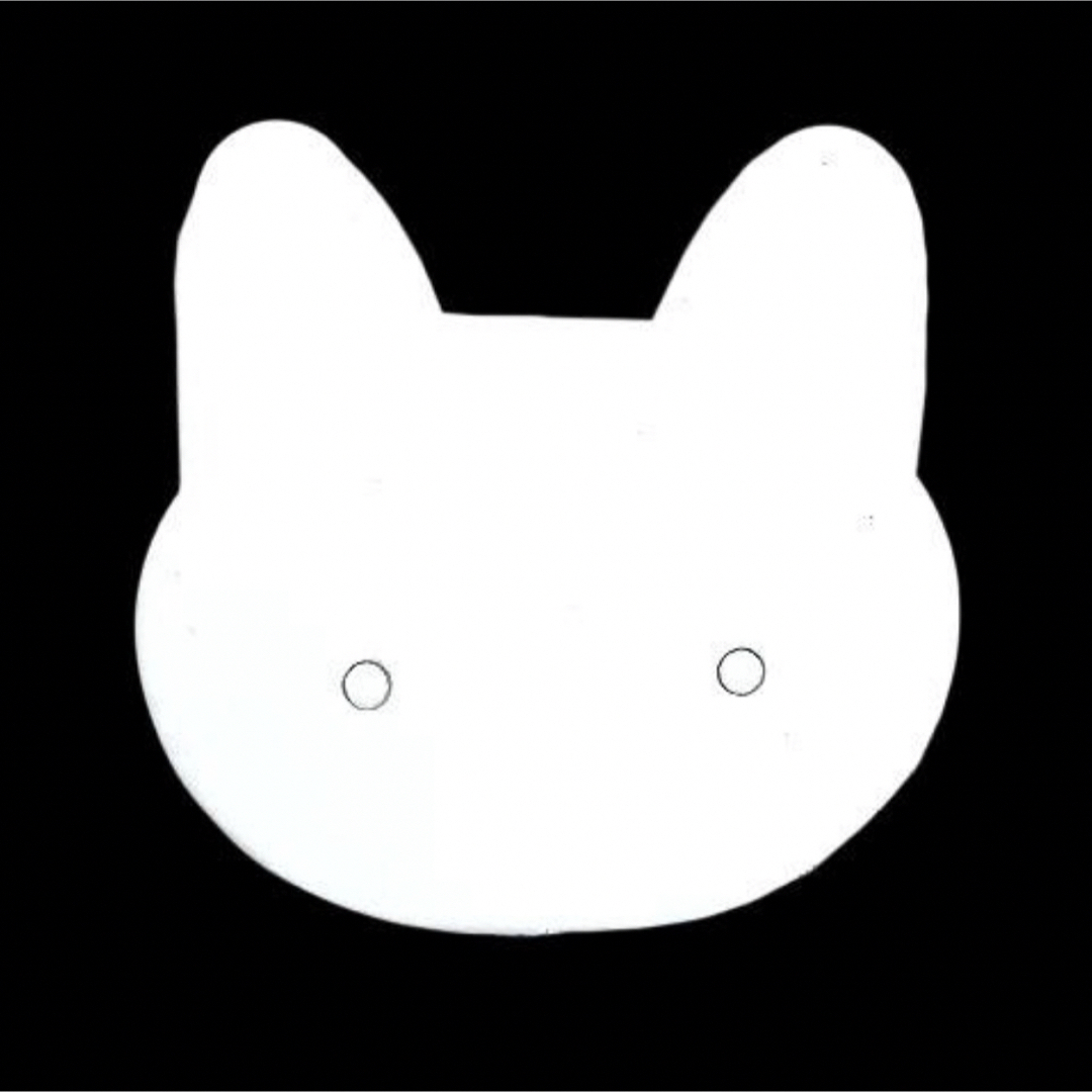 猫の顔型♡ピアス台紙 ホワイト ハンドメイドの素材/材料(各種パーツ)の商品写真