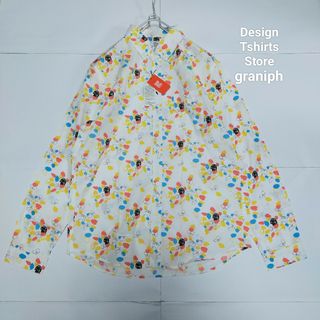 グラニフ(Design Tshirts Store graniph)の✨新品✨graniph グラニフ　絵本『しろねこくろねこ』総柄シャツ　きくちちき(シャツ)