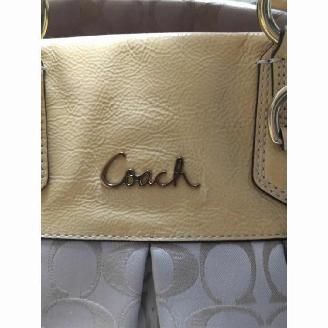 COACH(コーチ)の■COACH■コーチ　2way レザー 　ｼｮﾙﾀﾞｰﾊﾞｯｸﾞ シグネチャー レディースのバッグ(ショルダーバッグ)の商品写真