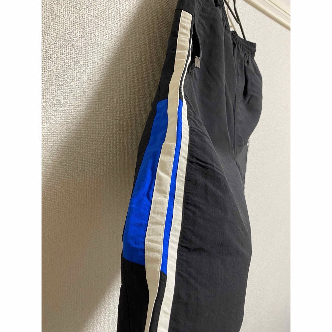 BALENCIAGA - BALENCIAGA Sporty B Tracksuit trackpantsの通販 BALENCIAGA - BALENCIAGA Sporty B Tracksuit trackpantsの通販