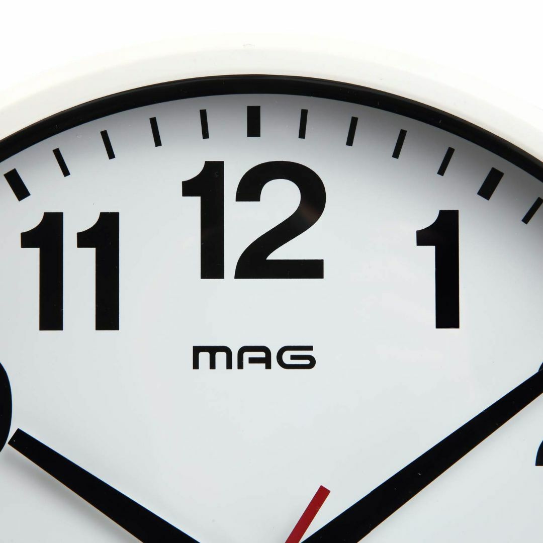 MAG(マグ) 掛け時計 アナログ シューレ 静音 連続秒針 ホワイト W-77 インテリア/住まい/日用品のインテリア小物(置時計)の商品写真
