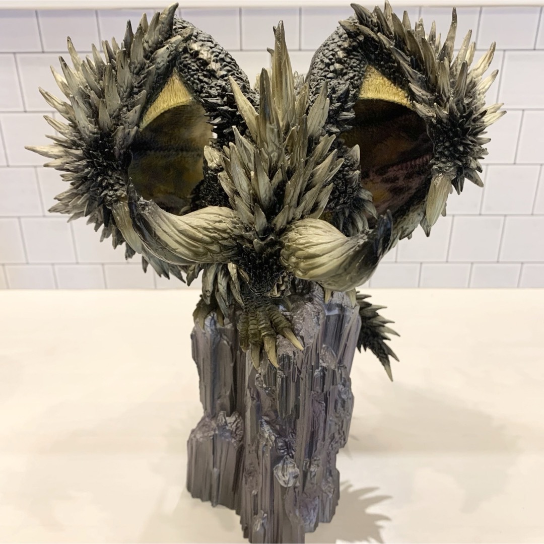 モンスターハンター 滅尽龍ネルギガンテ クリエイターズモデル モンスターハンター 滅尽龍ネルギガンテ クリエイターズモデル