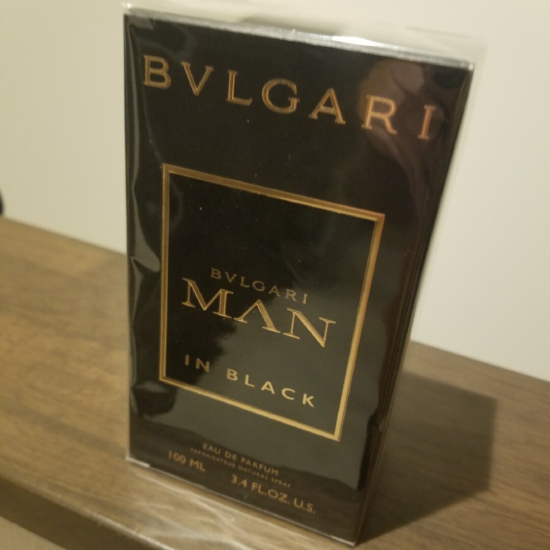 BVLGARI(ブルガリ)のブルガリ マン イン ブラック 100ml BVLGARI MAN  BLACK コスメ/美容の香水(香水(男性用))の商品写真