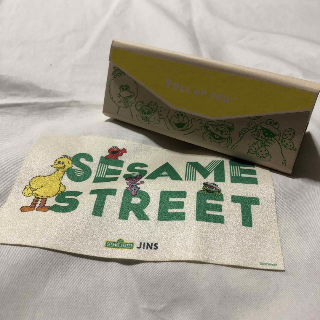 SESAME STREET(セサミストリート)の新品未使用 ★ JINS セサミ　メガネケース エンタメ/ホビーのおもちゃ/ぬいぐるみ(キャラクターグッズ)の商品写真