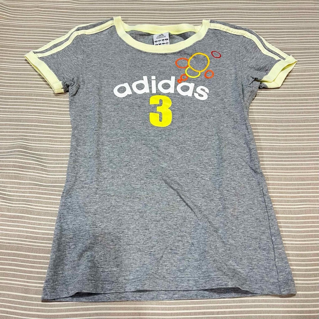 adidas(アディダス)のアディダス　Tシャツ　ジュニア　M スポーツ スポーツ/アウトドアのサッカー/フットサル(ウェア)の商品写真