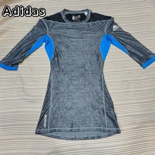 アディダス(adidas)のアディダス　Tシャツ　techfit ジュニア　L グレー　スポーツ(Tシャツ/カットソー)