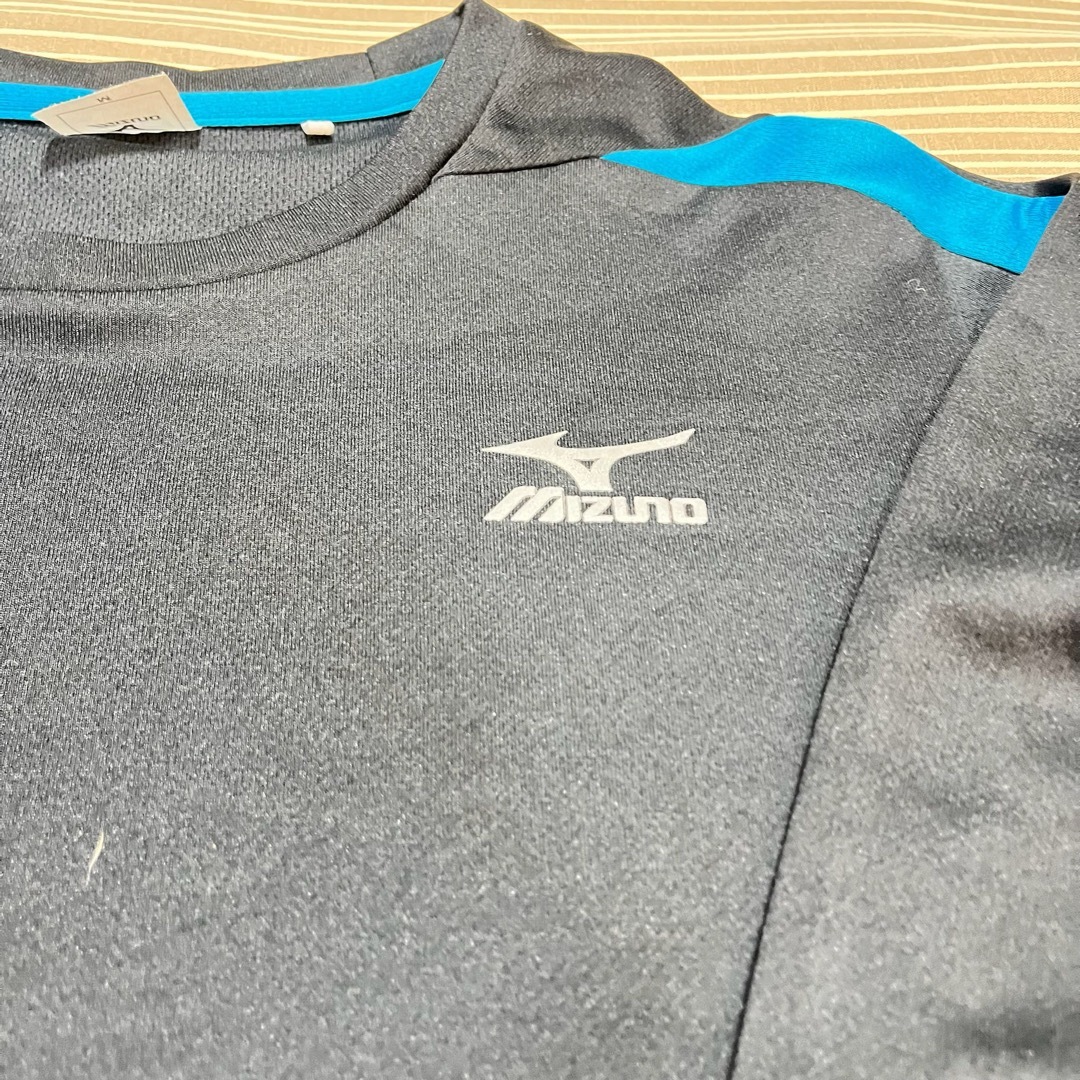 MIZUNO(ミズノ)のミズノ　Tシャツ　フィールドシャツ　長袖　M ブラック　サッカー　スポーツ スポーツ/アウトドアのサッカー/フットサル(ウェア)の商品写真