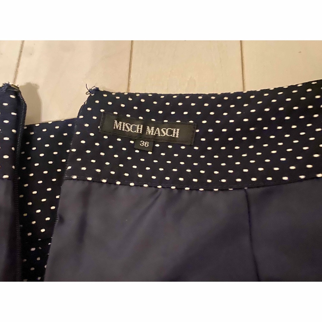 MISCH MASCH(ミッシュマッシュ)のドット柄　フリルミニスカート レディースのスカート(ミニスカート)の商品写真