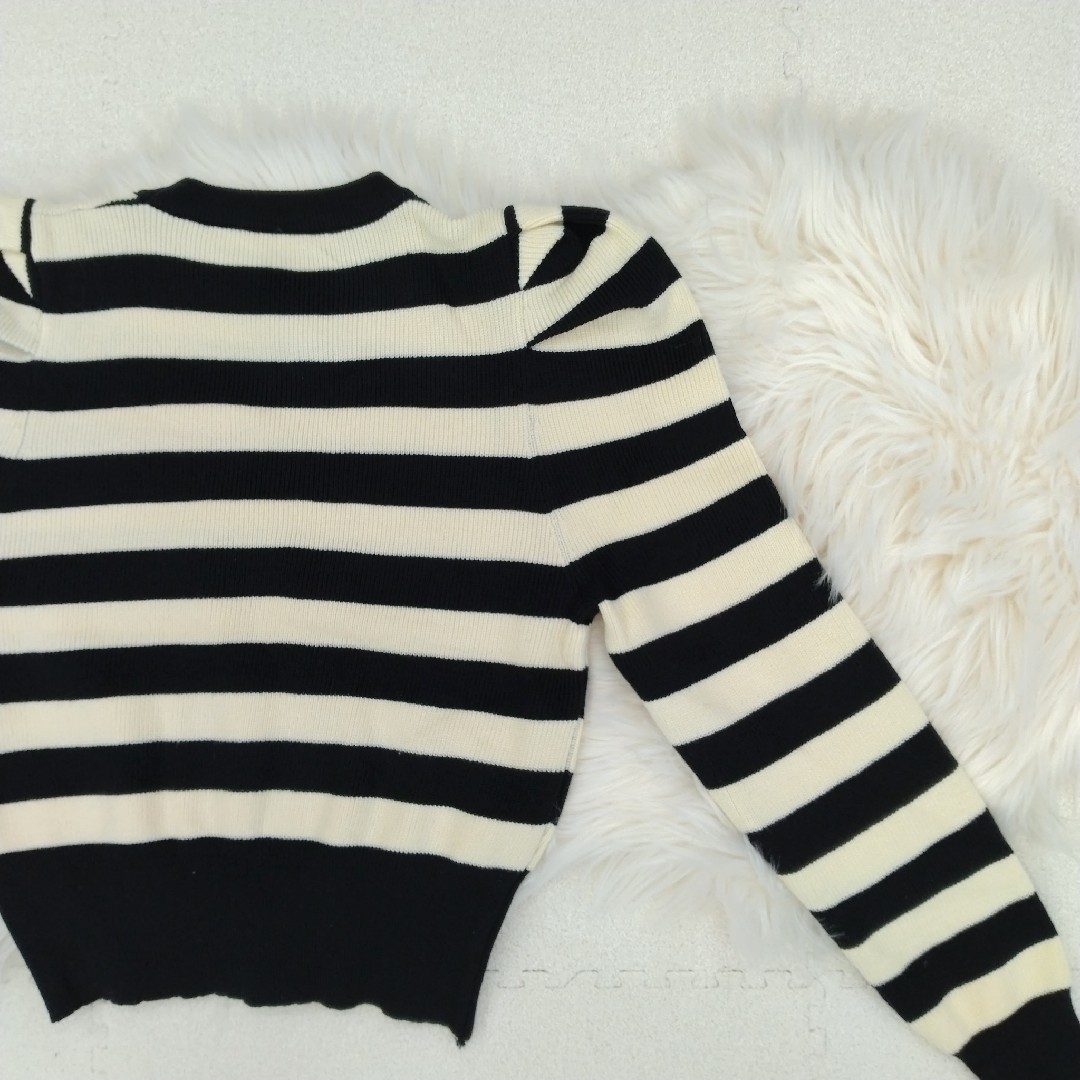 ボーダー柄 長袖 ラウンドネック セーター♡ホワイト＆ブラック 可愛い 春服 レディースのトップス(ニット/セーター)の商品写真
