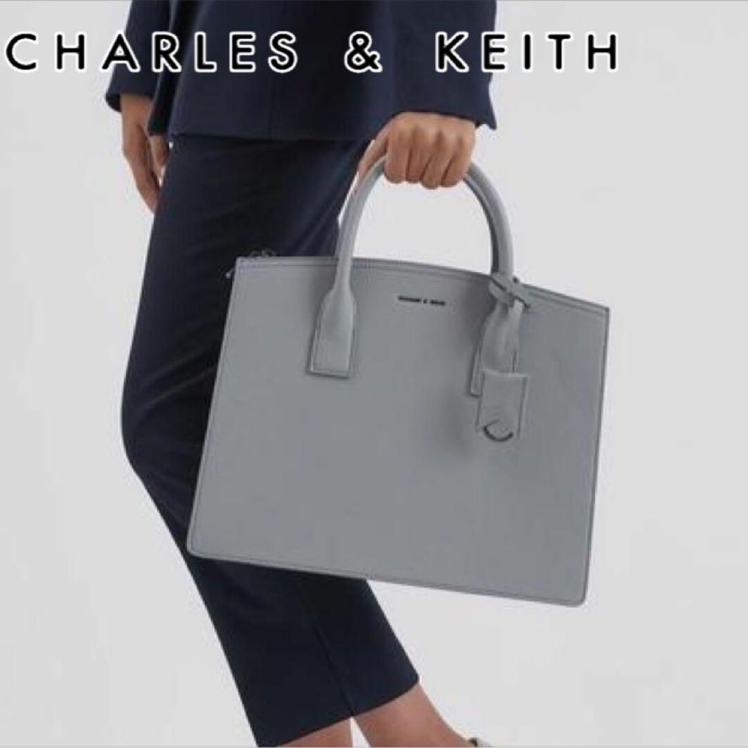 Charles and Keith(チャールズアンドキース)のCHARLES & KEITH リンクルドエフェクトダブルトップハンドルトート レディースのバッグ(トートバッグ)の商品写真