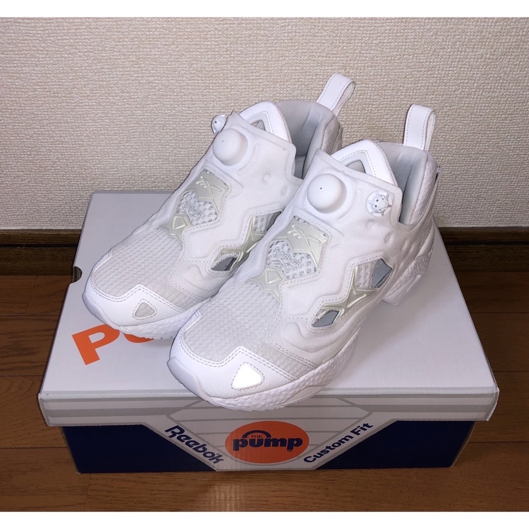 23.5cm 美品 REEBOK INSTA PUMP FURY 95 ホワイト