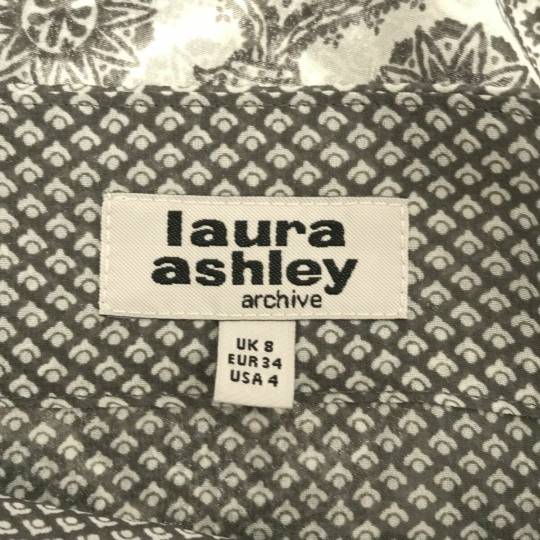 LAURA ASHLEY(ローラアシュレイ)の美品 Laura Ashley ローラアシュレイ ワンピース グレー S レディースのワンピース(ひざ丈ワンピース)の商品写真