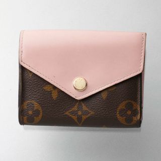 ルイヴィトン(LOUIS VUITTON)のK3468 ヴィトン モノグラム ゾエ 三つ折 ミニ 財布 M62933(財布)