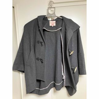 Vivienne Westwood(ダッフルコート)のフリマアイテム一覧 Vivienne Westwood(ダッフルコート)のフリマアイテム一覧