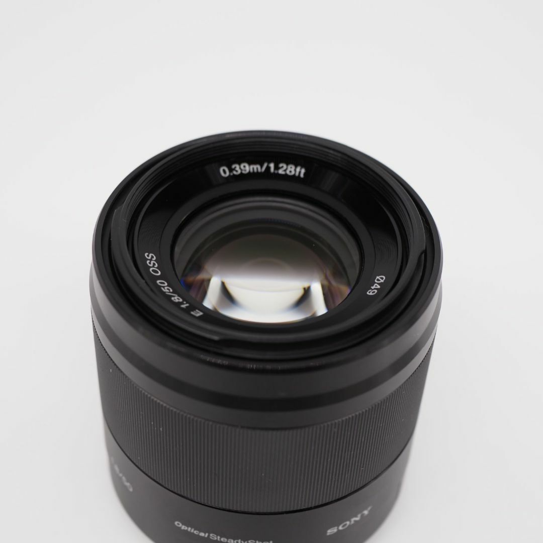 SONY(ソニー)の■ほぼ新品■ SONY E 50mm F1.8 OSS SEL50F18 B スマホ/家電/カメラのカメラ(レンズ(単焦点))の商品写真