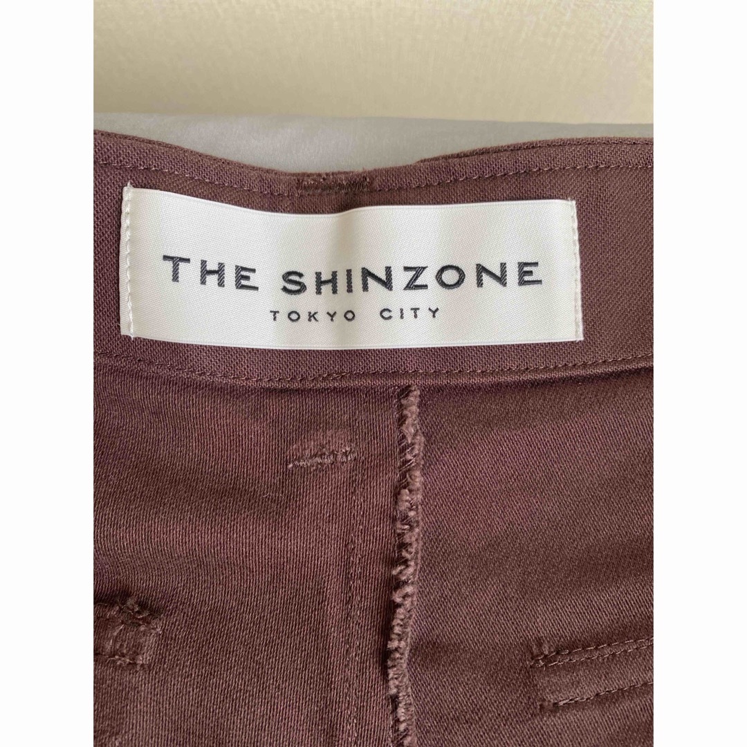 Shinzone(シンゾーン)のTHE SHINZONE  ベイカーパンツ　ブラウン 32 レディースのパンツ(チノパン)の商品写真