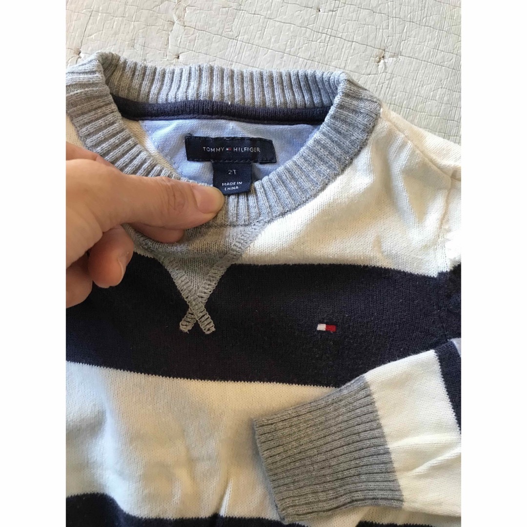 TOMMY HILFIGER(トミーヒルフィガー)のtommy HILFIGER 薄手ニット80 2枚セット キッズ/ベビー/マタニティのベビー服(~85cm)(ニット/セーター)の商品写真