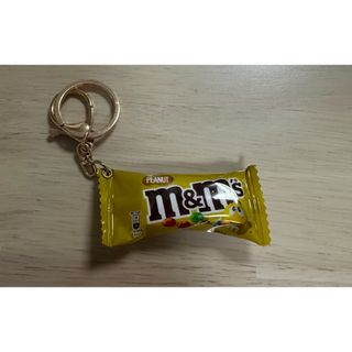 エムアンドエムアンドエムズ(m&m&m's)のエムアンドエムズ　イエロー　キーホルダー(キーホルダー)