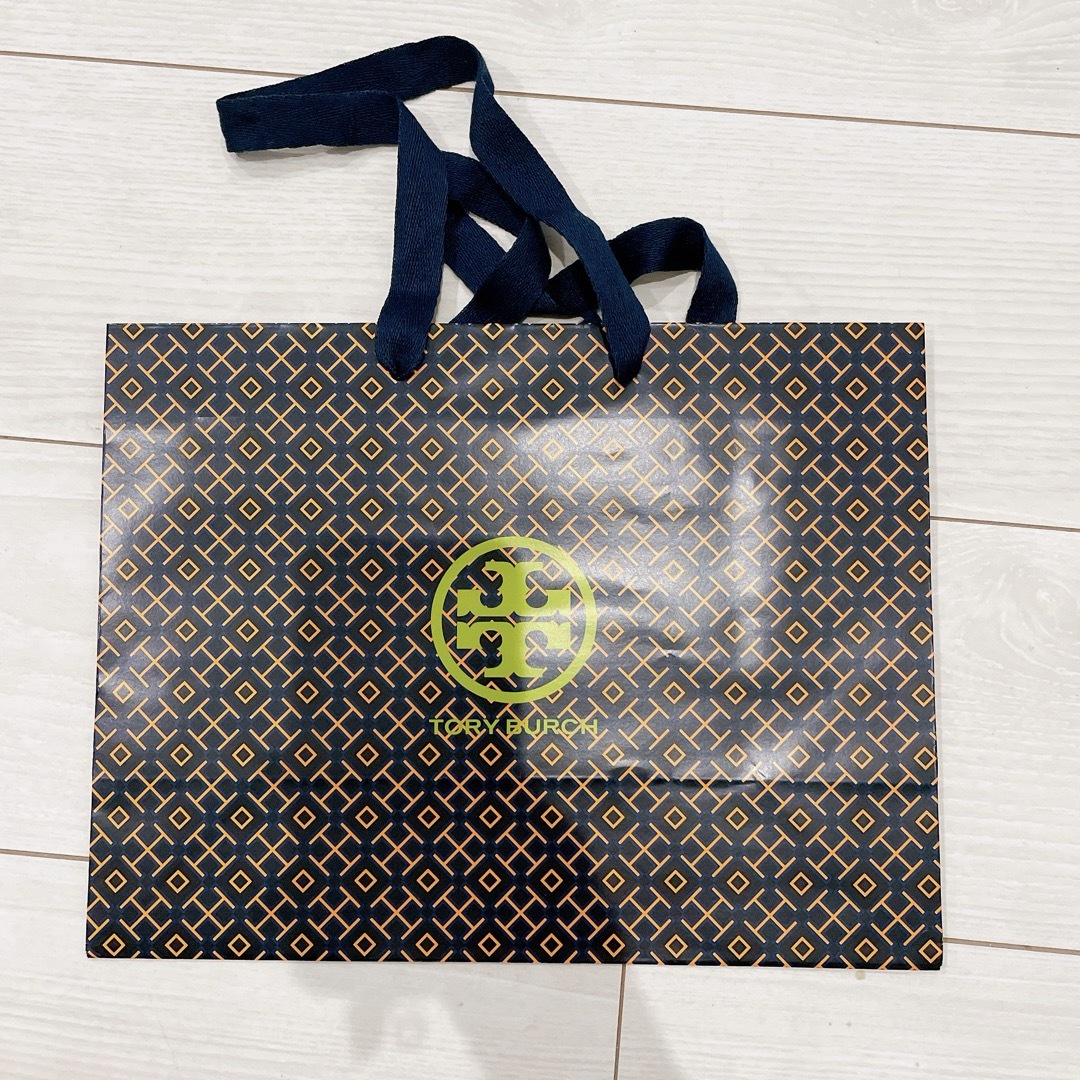 Tory Burch(トリーバーチ)のトリーバーチ　ショップバック レディースのバッグ(ショップ袋)の商品写真