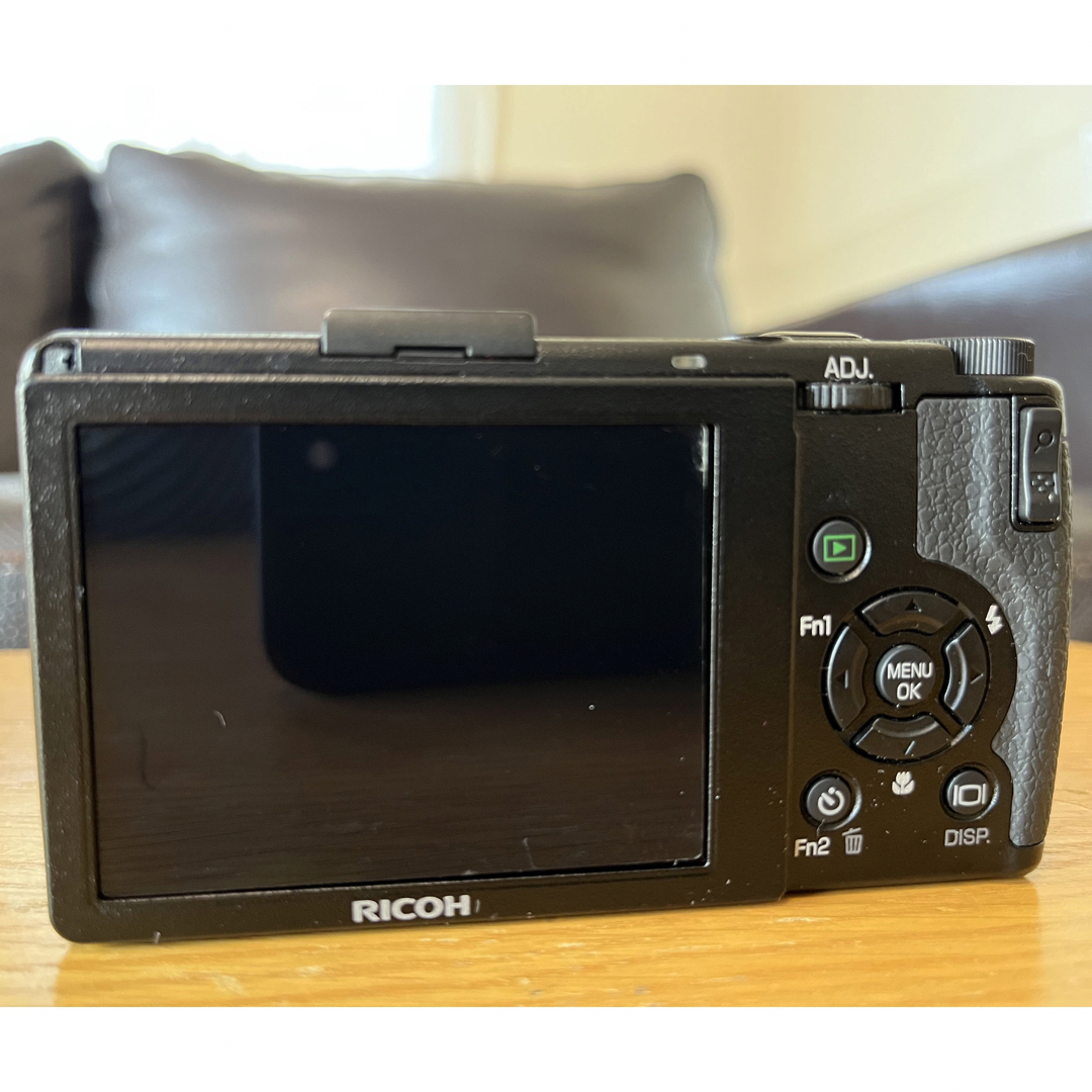 RICOH(リコー)の【 yaさま専用】RICOH デジタルカメラ GR DIGITAL III スマホ/家電/カメラのカメラ(コンパクトデジタルカメラ)の商品写真