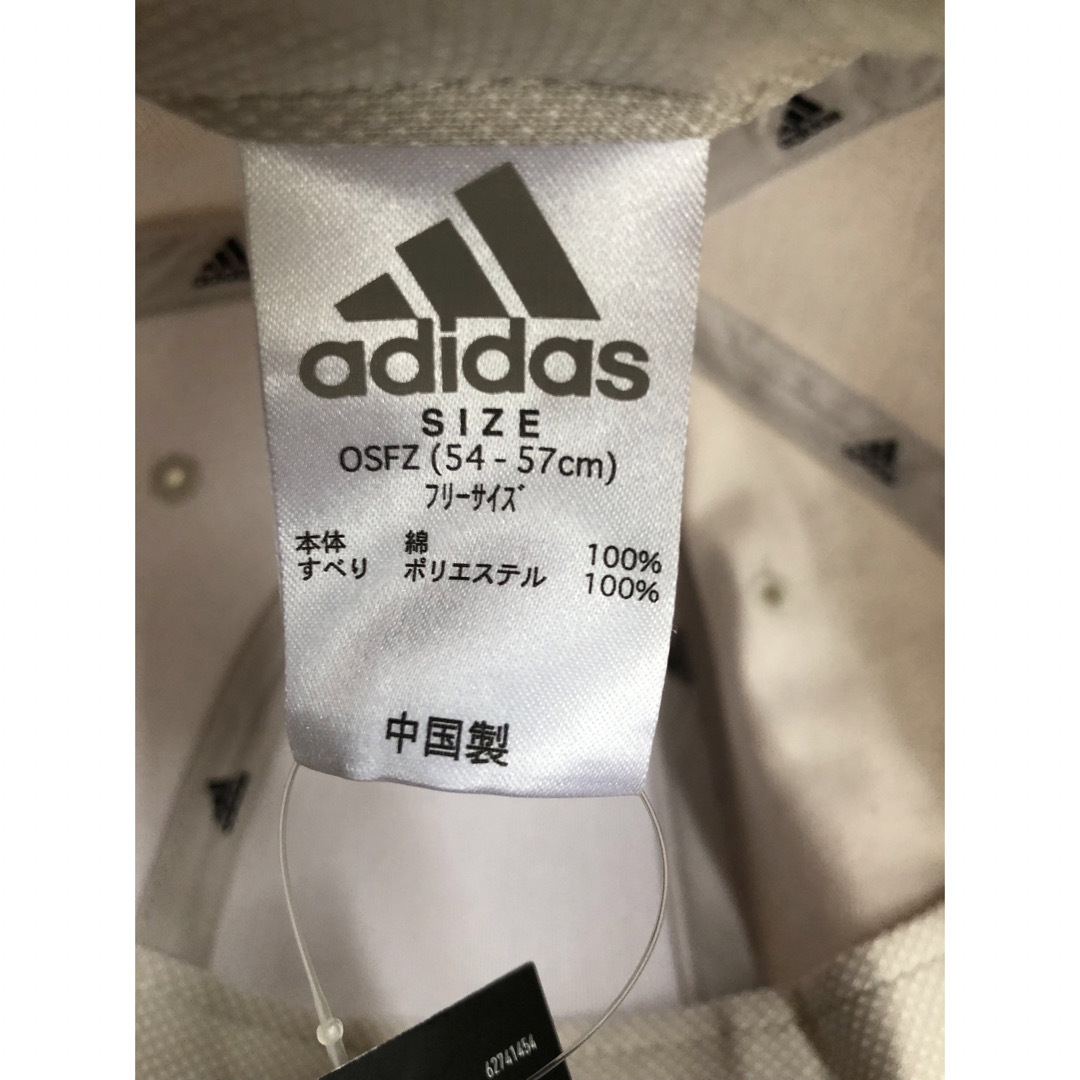 adidas(アディダス)のadidas コットンキャップ　⭐︎未使用品⭐︎ レディースの帽子(キャップ)の商品写真