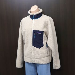 パタゴニア(patagonia)の【PATAGONIA】パタゴニア クラシックレトロ ジャケット Sサイズ ベージュ/br3492tg(ブルゾン)