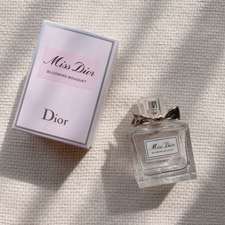 ディオール(Dior)の【箱付き】Dior ブルーミングブーケ オードトワレ(香水(女性用))