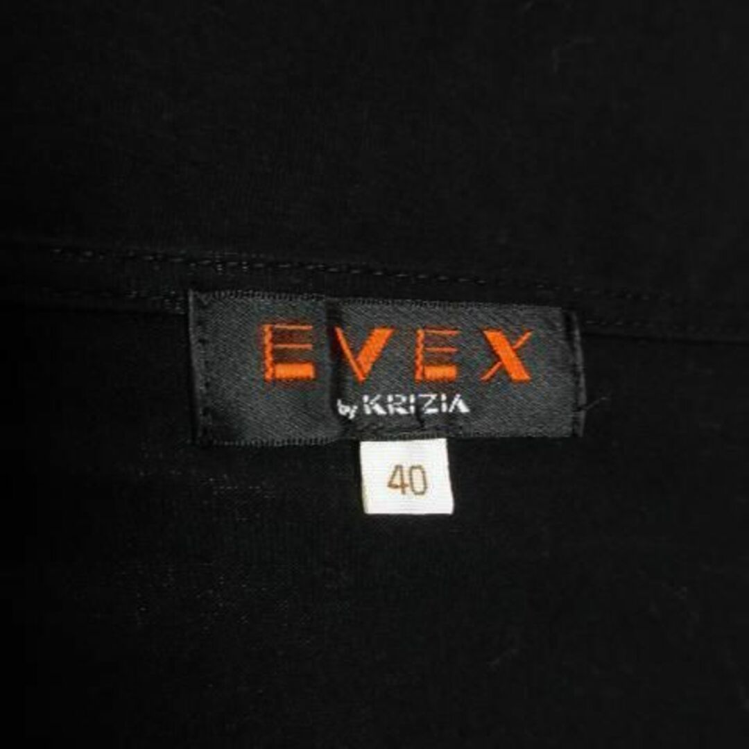 EVEX by KRIZIA(エヴェックスバイクリツィア)のエヴェックス バイ クリツィア 半袖カットソー 40 黒 221028AO7A レディースのトップス(カットソー(半袖/袖なし))の商品写真