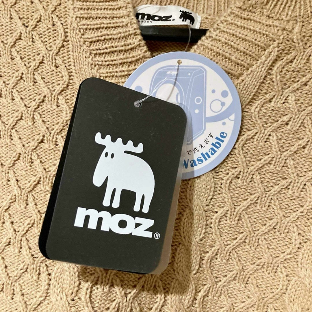 moz(モズ)のモズ セーター 制服 MOZ キーネック ニットベスト ベスト ジレ 北欧 GU レディースのトップス(ニット/セーター)の商品写真