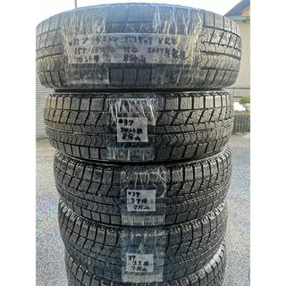 ブリヂストン(BRIDGESTONE)の○37中古　ブリヂストン　ブリザックVRX　155/65R14　スタッドレス４本(タイヤ)