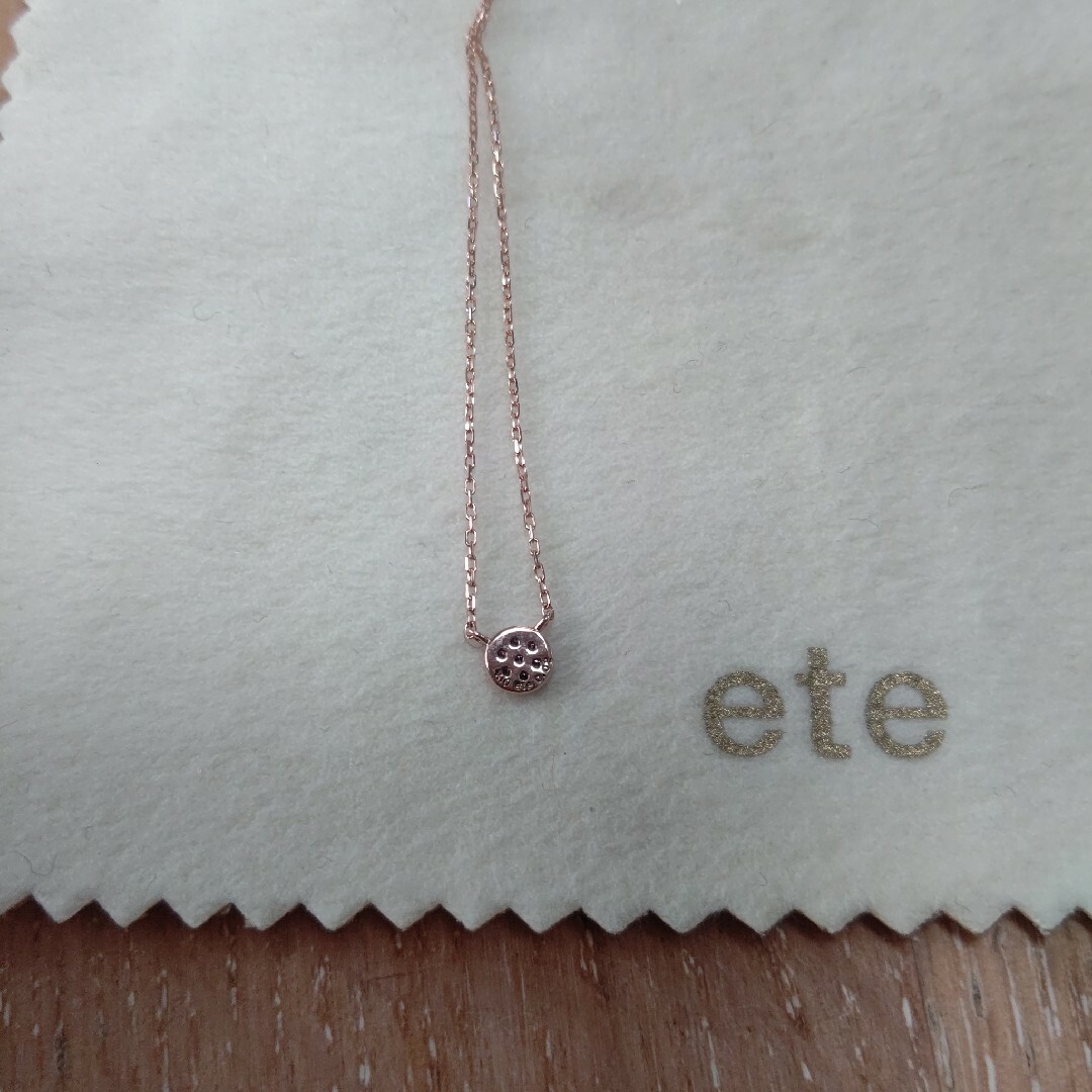 ete(エテ)のete　K10MPG ブリリアント ダイヤモンド ネックレス レディースのアクセサリー(ネックレス)の商品写真