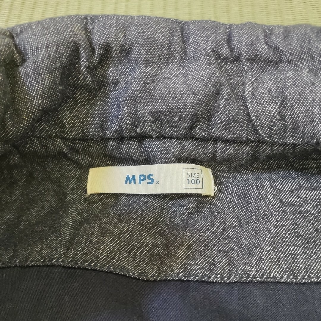 MPS(エムピーエス)のMPS　ベスト　100 キッズ/ベビー/マタニティのキッズ服男の子用(90cm~)(カーディガン)の商品写真